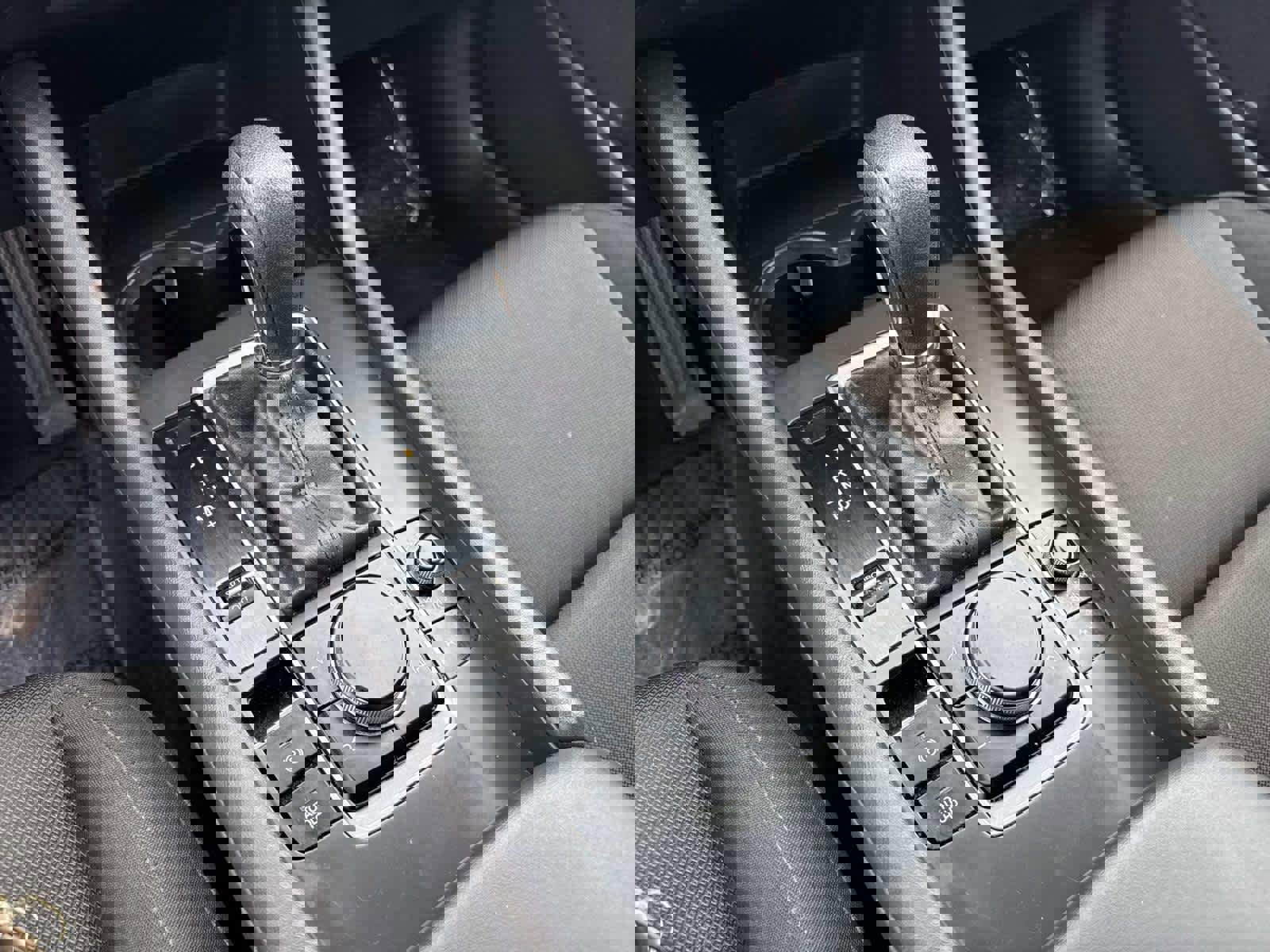 Used 2021 MAZDA MAZDA3 s FWD image 24