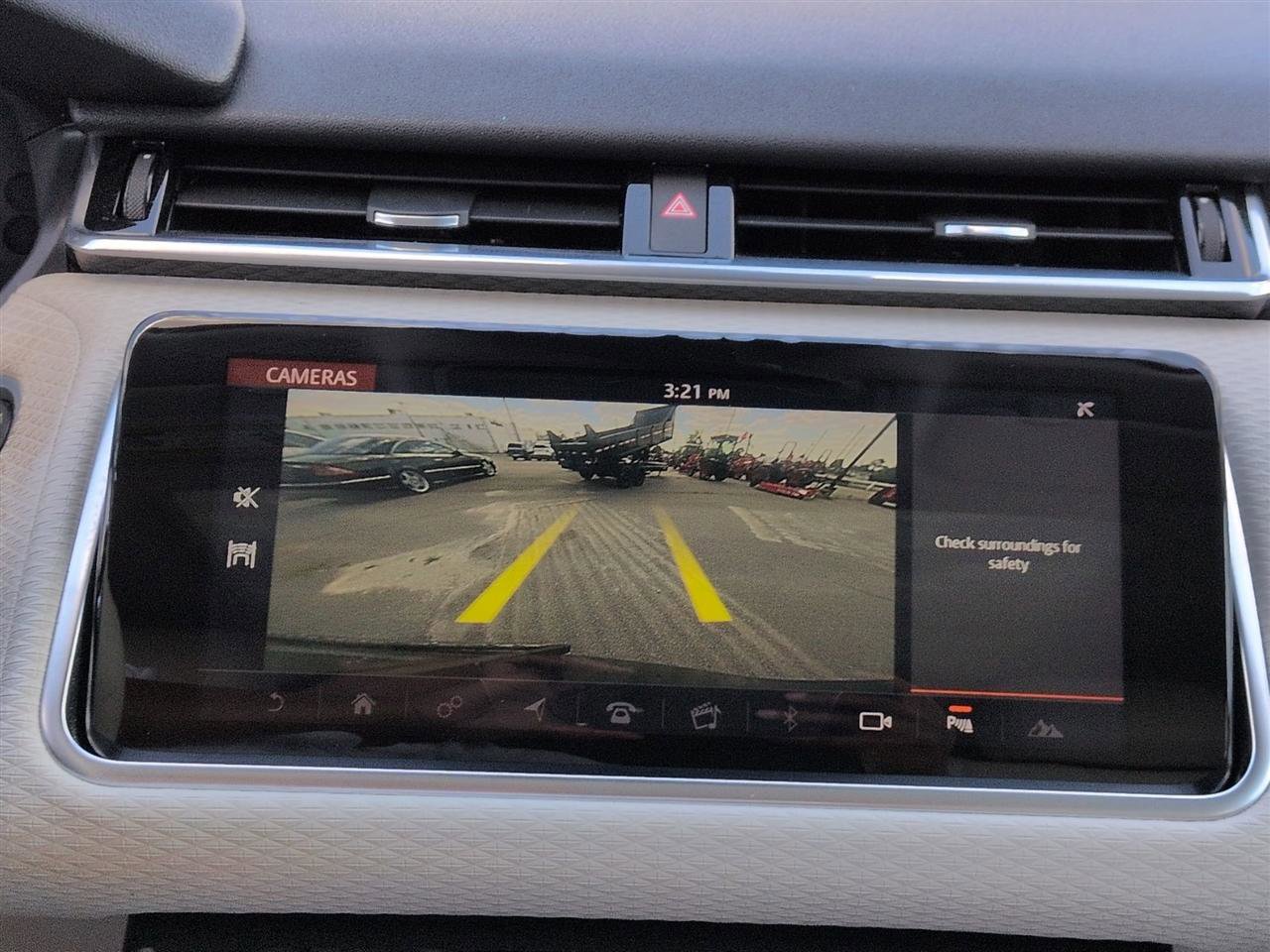 Used 2019 Land Rover Range Rover Velar S AWD/4WD image 24