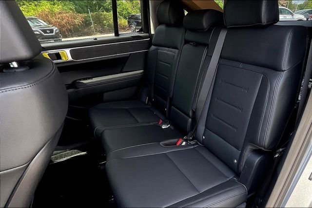 New 2025 Hyundai Santa Fe Limited image 10