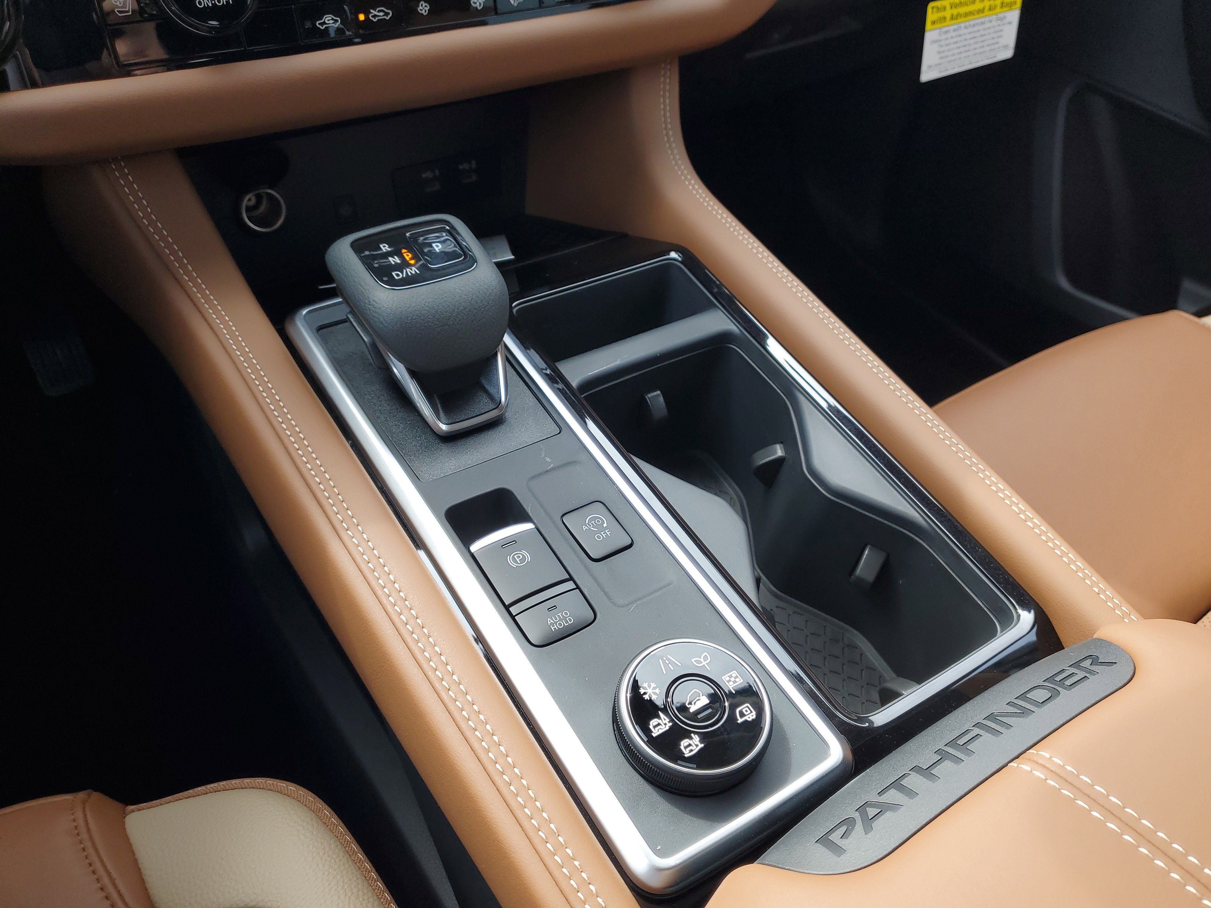 New 2026 Nissan Pathfinder Platinum image 20