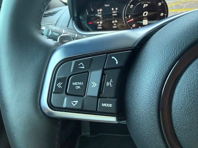 Used 2023 Jaguar F-TYPE Convertible RWD image 19