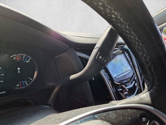 Used 2020 Cadillac Escalade Luxury w/ Escalade Sport Edition AWD/4WD image 11