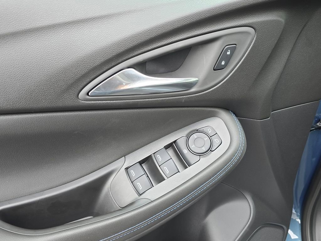 New 2026 Buick Encore GX Sport Touring image 12