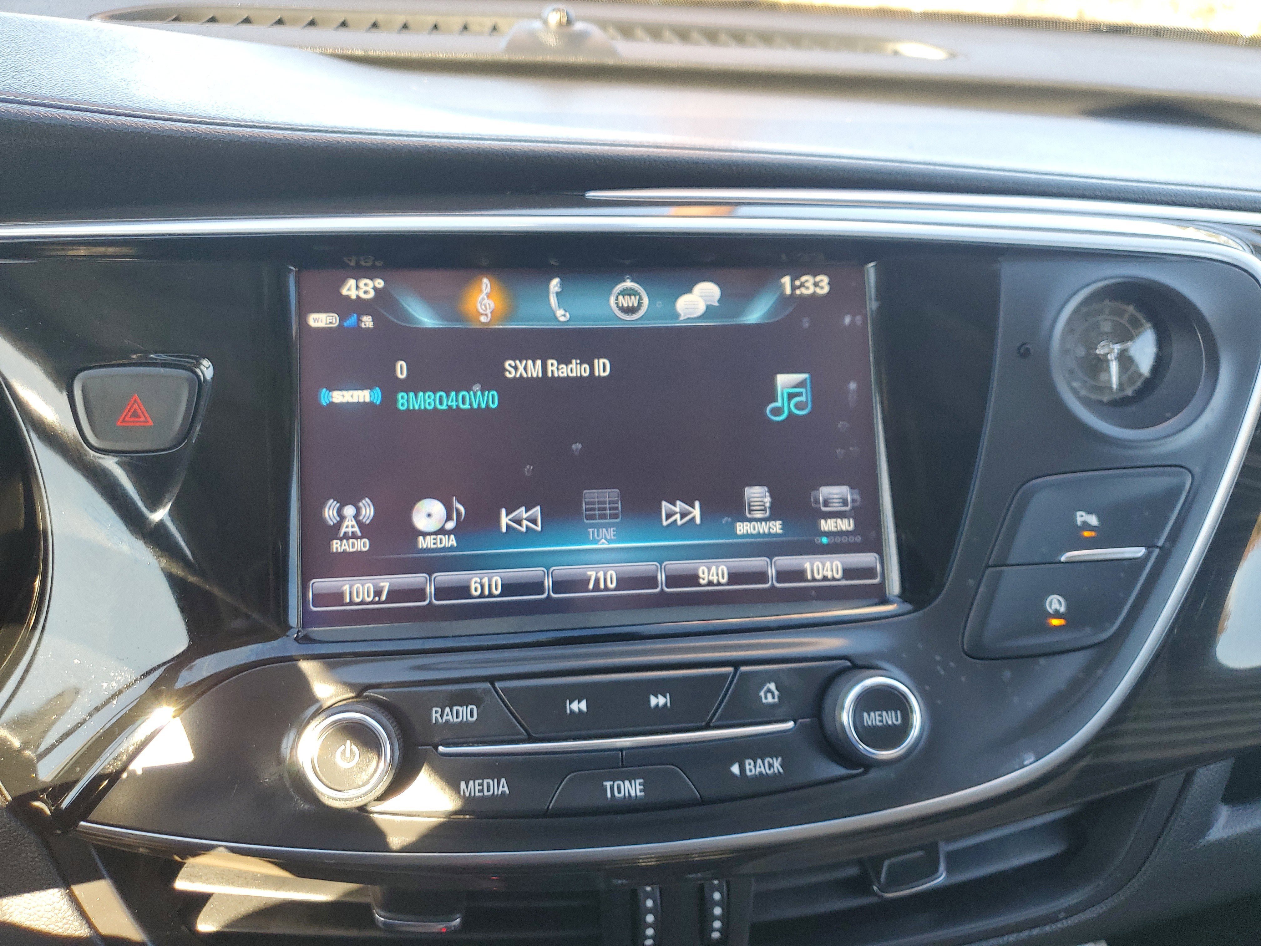 Used 2020 Buick Envision Essence image 19