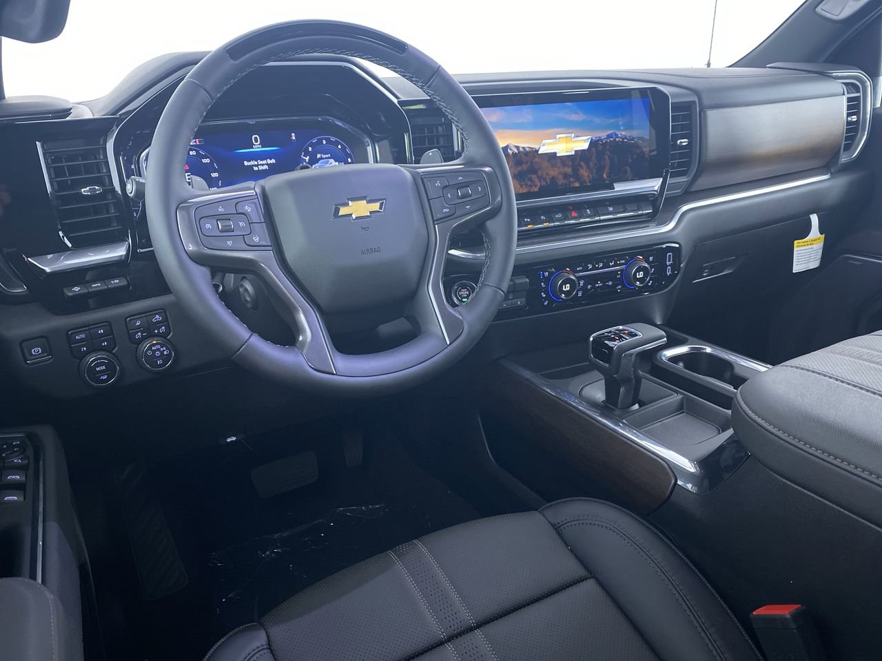New 2025 Chevrolet Silverado 1500 High Country image 2