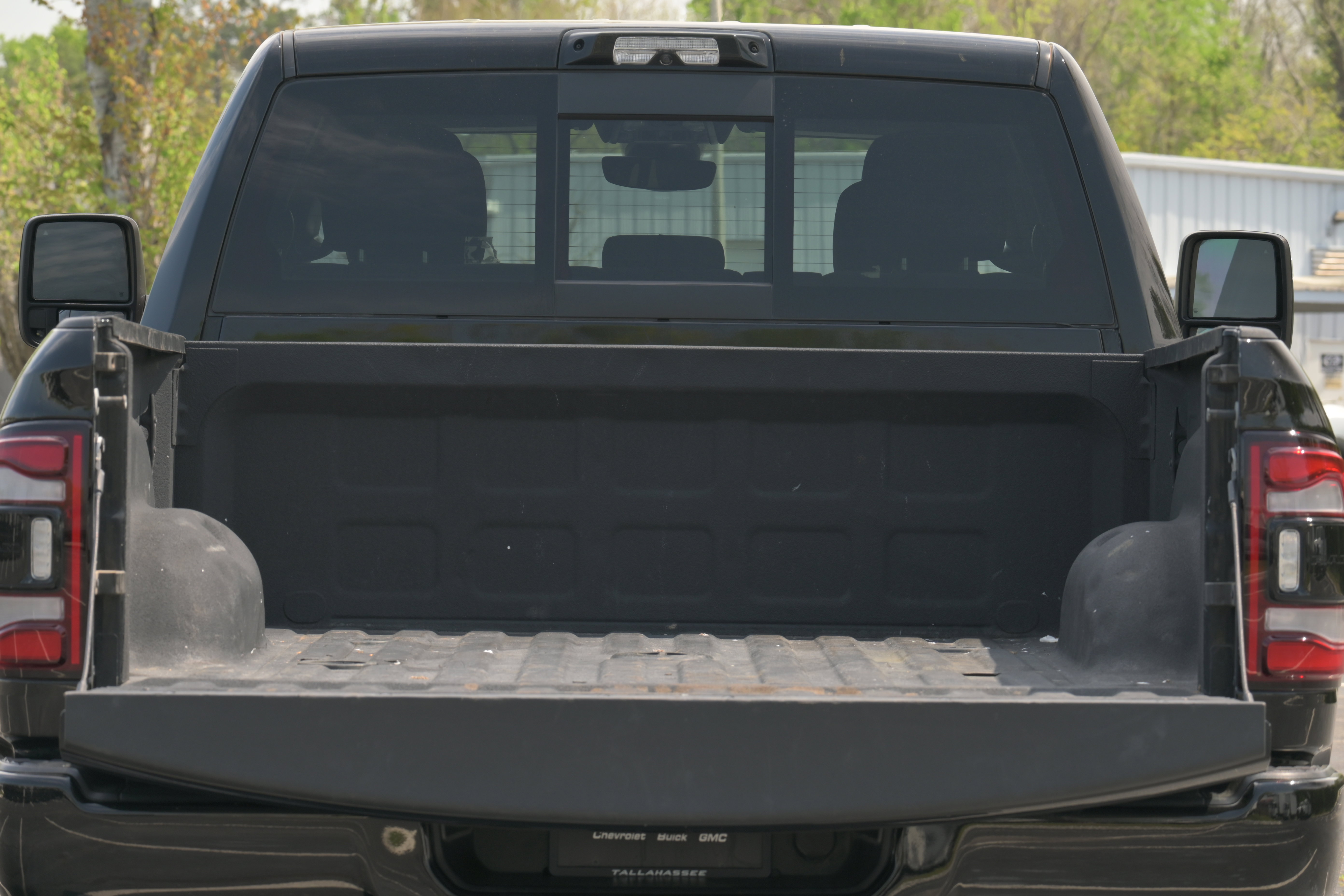 Used 2024 RAM 2500 Big Horn w/ Night Edition AWD/4WD image 32
