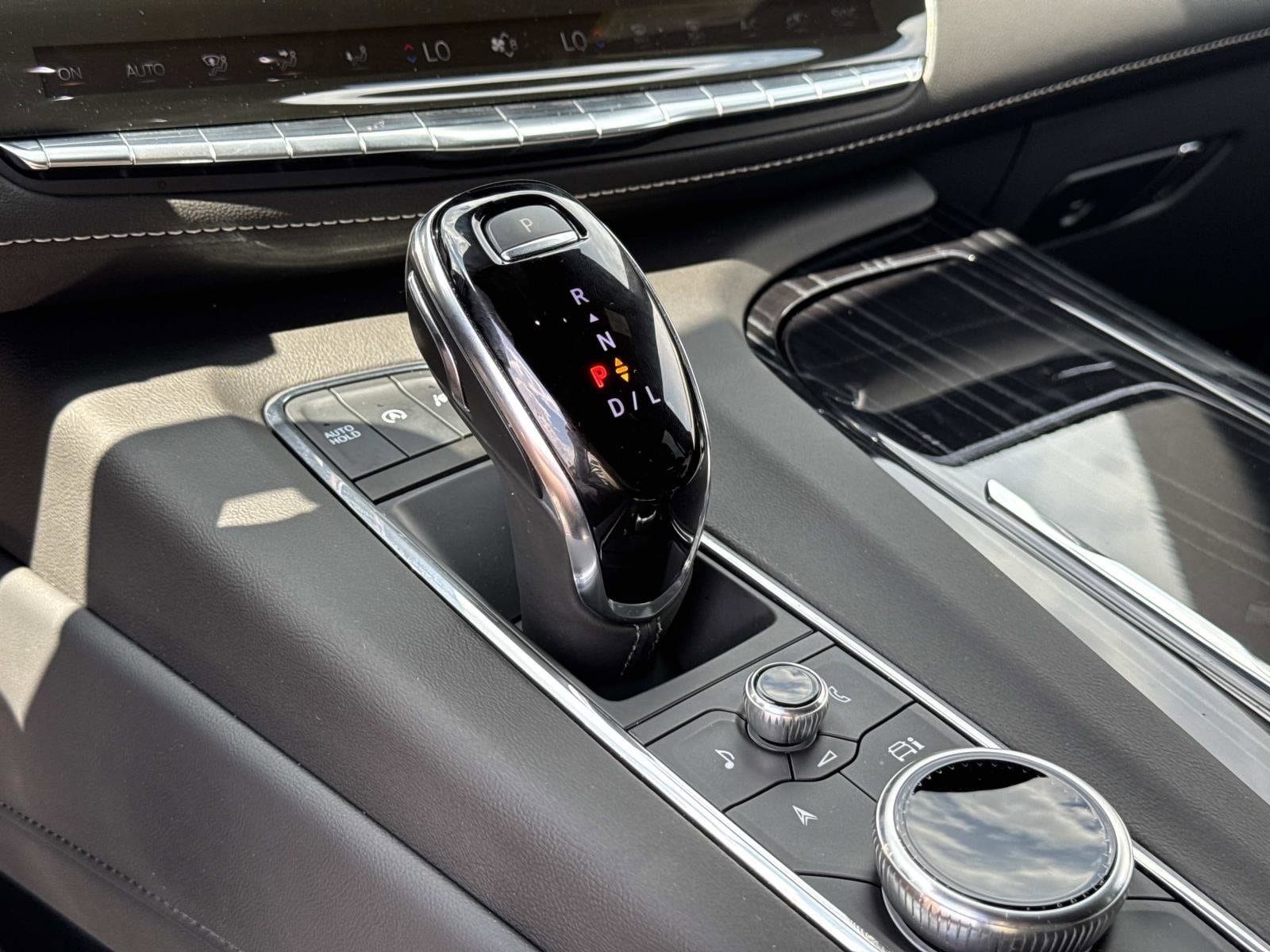 Used 2024 Cadillac Escalade Sport w/ LPO, Floor Liner Package AWD/4WD image 23