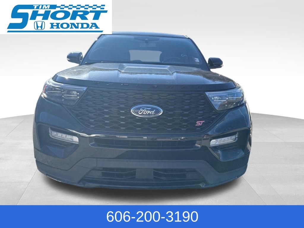 Used 2022 Ford Explorer ST w/ Equipment Group 401A AWD/4WD image 2