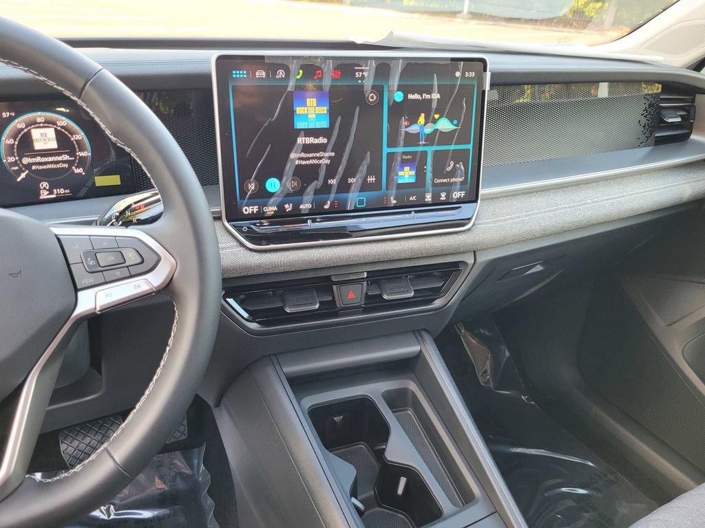 New 2026 Volkswagen Tiguan S FWD image 18