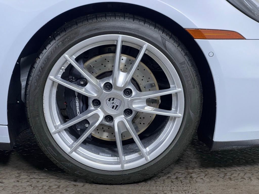 Certified 2026 Porsche 911 Carrera image 12