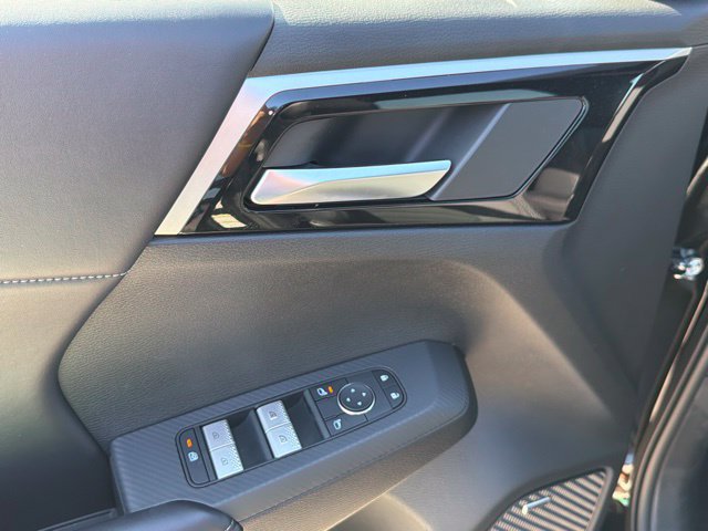 New 2026 Mitsubishi Outlander LE FWD image 21