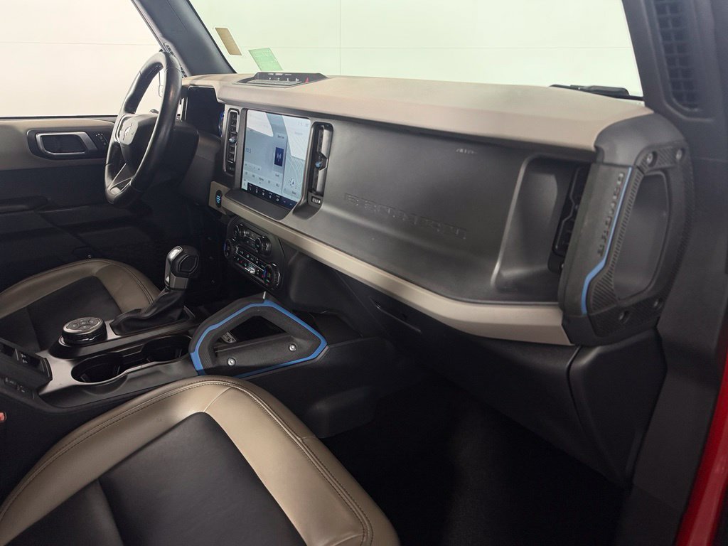 Used 2024 Ford Bronco Wildtrak AWD/4WD image 32