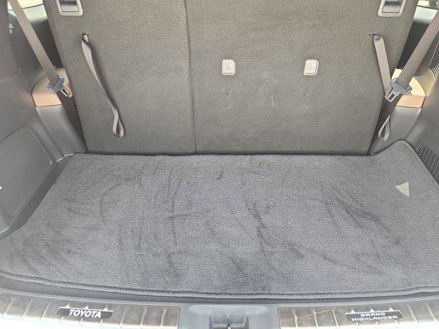 Used 2026 Toyota Grand Highlander AWD Hybrid image 25