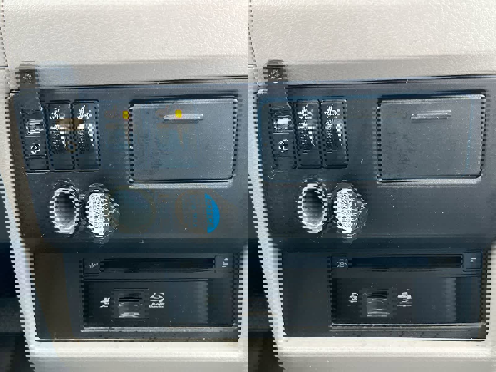 Used 2015 Toyota Sienna XLE Premium image 31