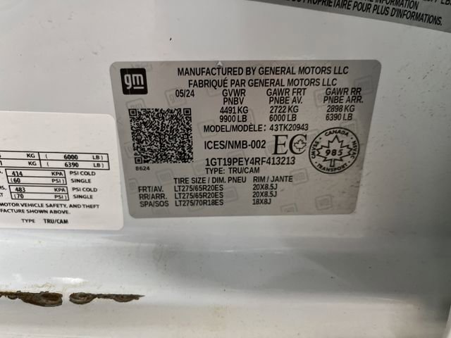 Used 2024 GMC Sierra 2500 AT4 w/ AT4 Preferred Package image 42