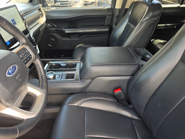 Used 2023 Ford Expedition Max XLT RWD image 18