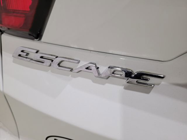 Used 2019 Ford Escape SE image 50