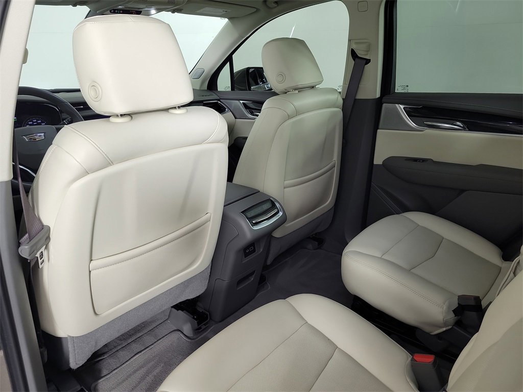 Certified 2023 Cadillac XT6 Premium Luxury w/ Technology Package image 13