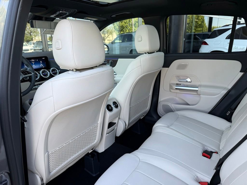 New 2026 Mercedes-Benz GLA 250 image 22