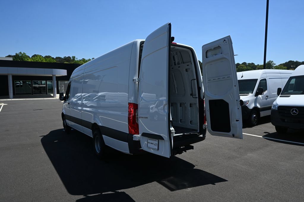 Used 2026 Mercedes-Benz Sprinter 4500 image 26