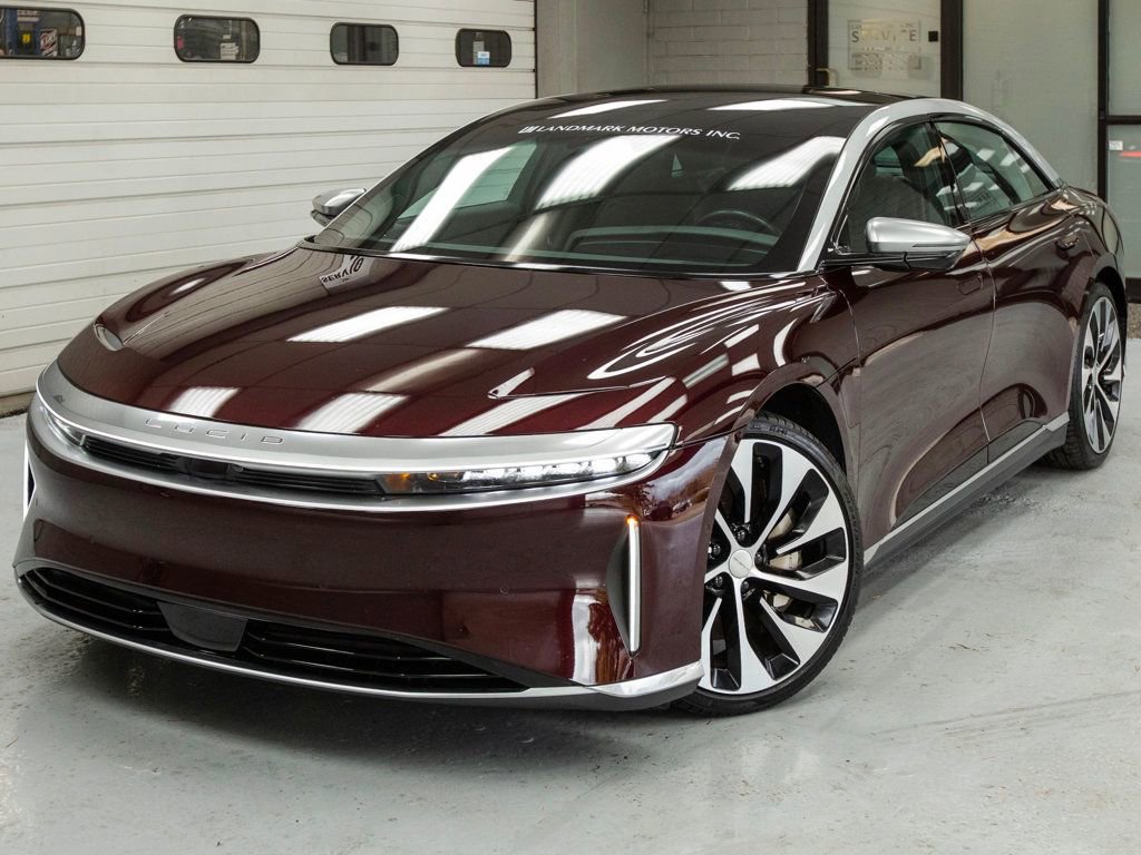 Used 2022 Lucid Air Grand Touring image 10