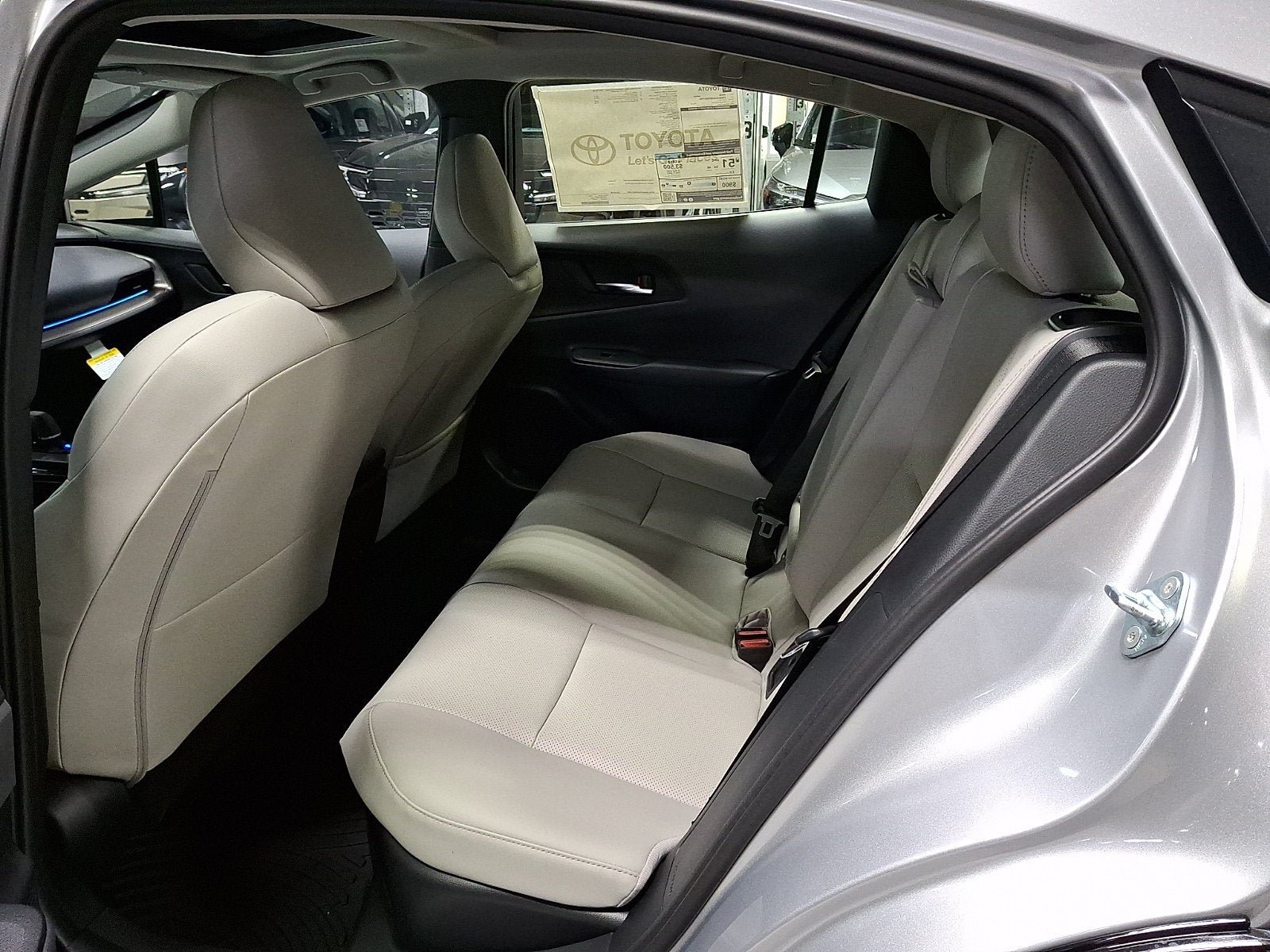 New 2027 Toyota Prius Limited w/ Limited Premium Package FWD image 6