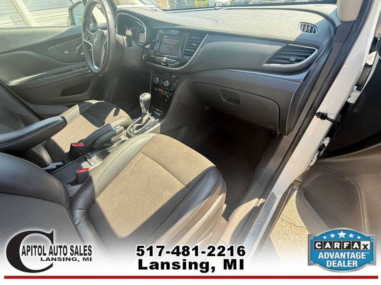 Used 2021 Buick Encore Preferred AWD/4WD image 17