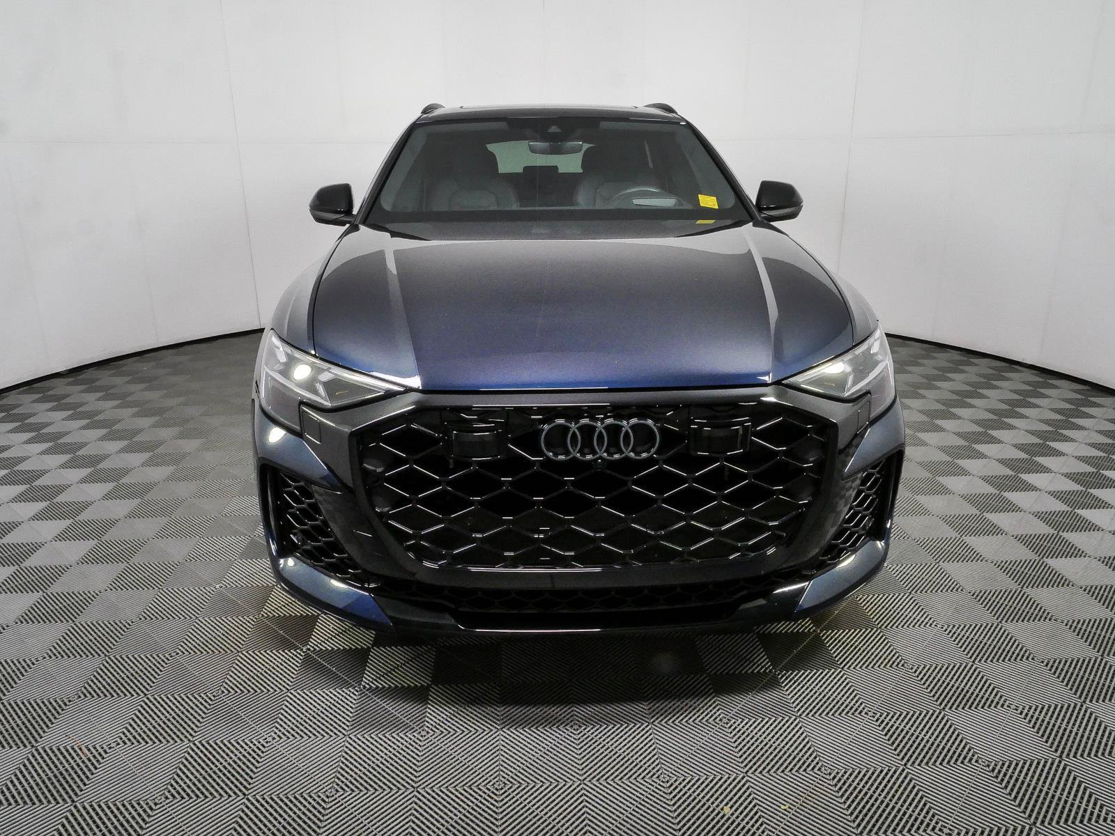 Used 2025 Audi RS Q8 performance AWD/4WD image 38