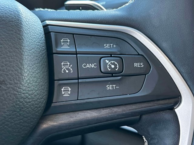 Used 2022 Jeep Grand Cherokee Limited 4xe AWD/4WD image 24