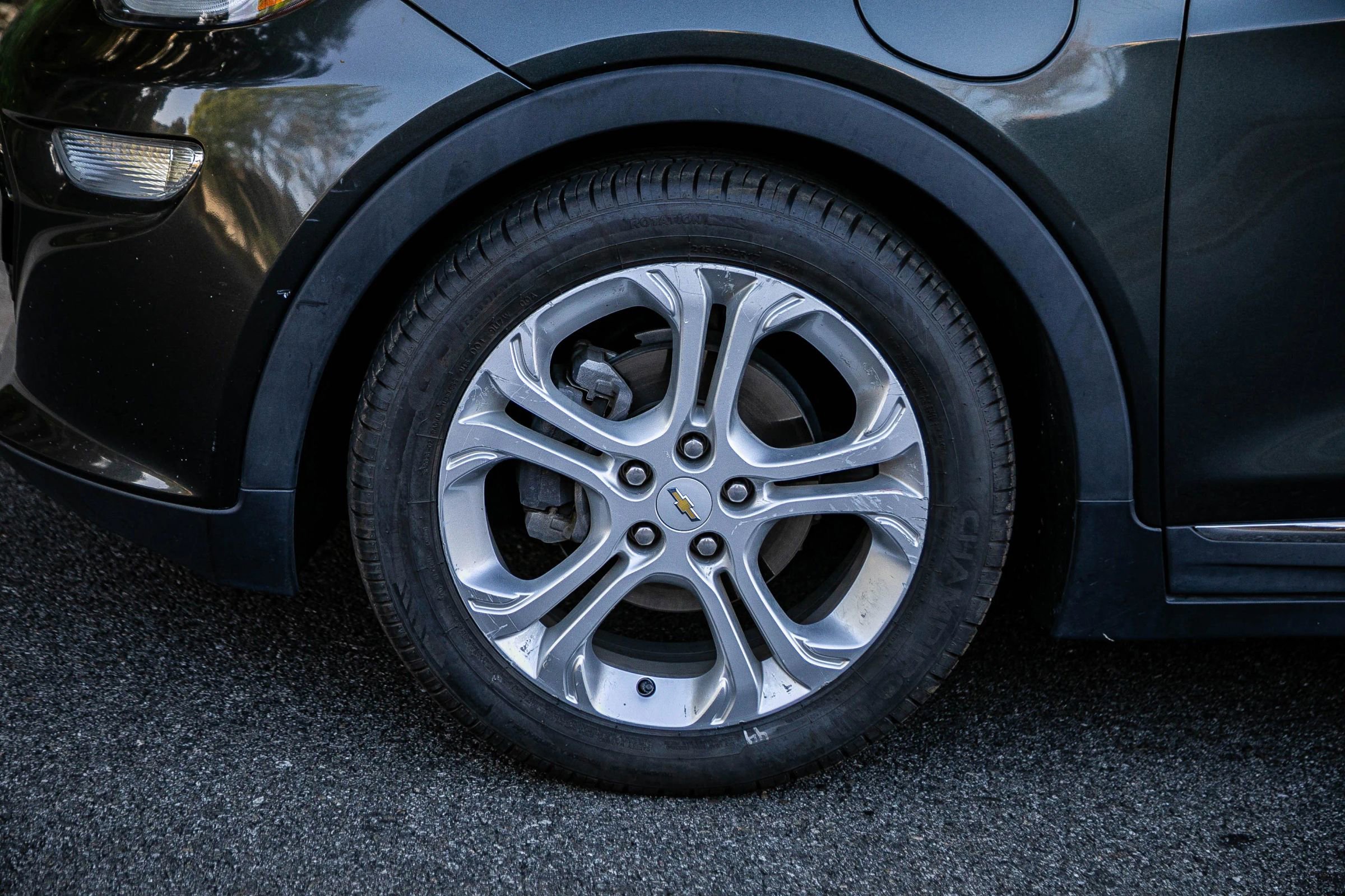 Used 2019 Chevrolet Bolt LT image 11