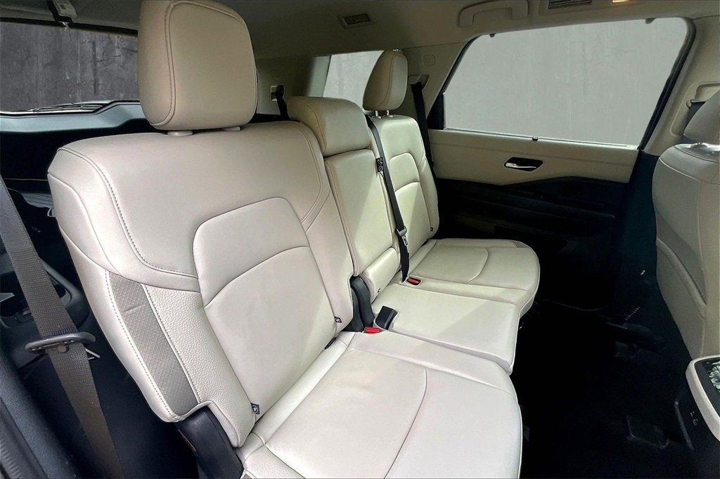 Used 2022 Nissan Pathfinder SL image 20