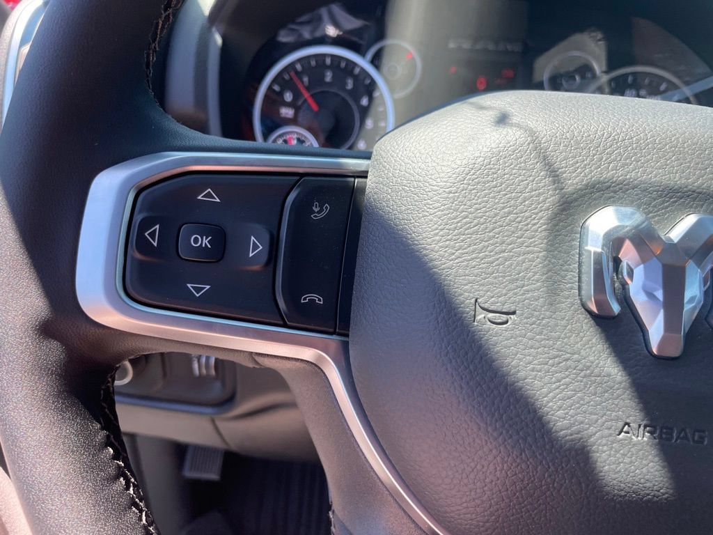 New 2026 RAM 3500 Big Horn AWD/4WD image 15