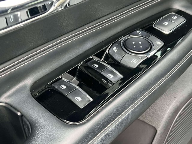Used 2022 Lincoln Corsair AWD w/ Equipment Group 101A image 23