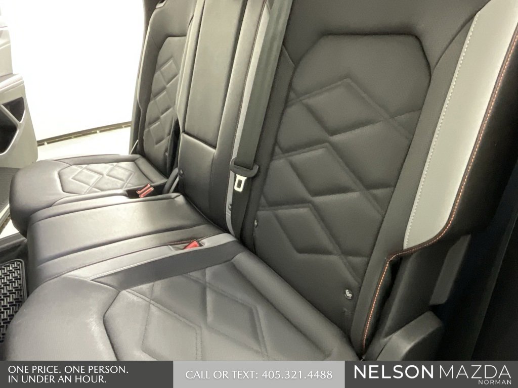 Used 2024 Volkswagen Atlas Peak Edition SEL image 25