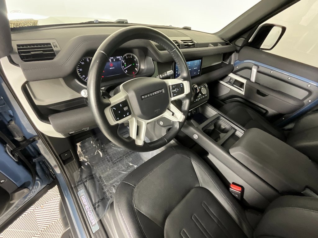 Certified 2022 Land Rover Defender 110 X-Dynamic SE image 15