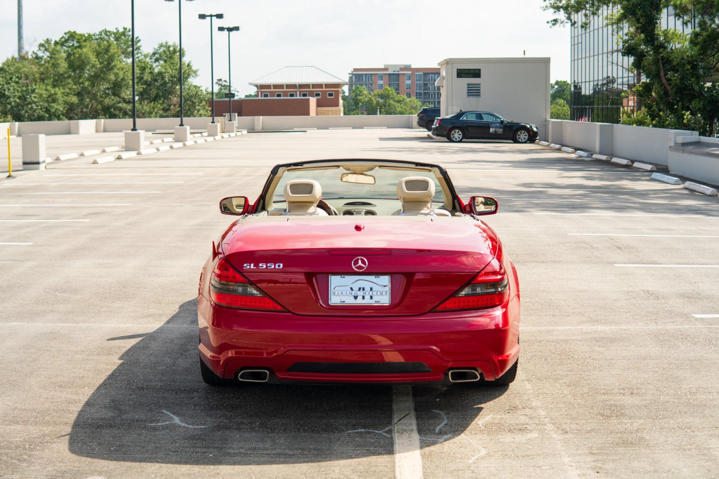 Used 2011 Mercedes-Benz SL 550 image 9