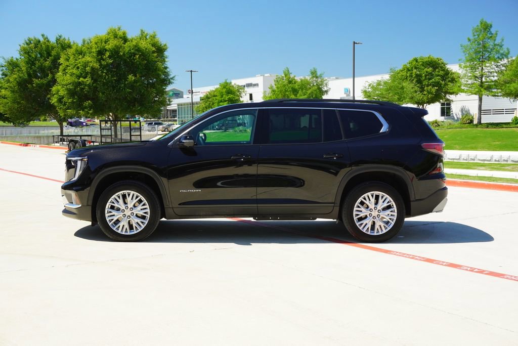 Used 2024 GMC Acadia Elevation FWD image 2