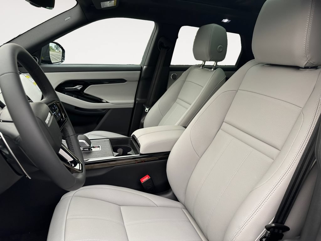 New 2026 Land Rover Range Rover Evoque S AWD/4WD image 9