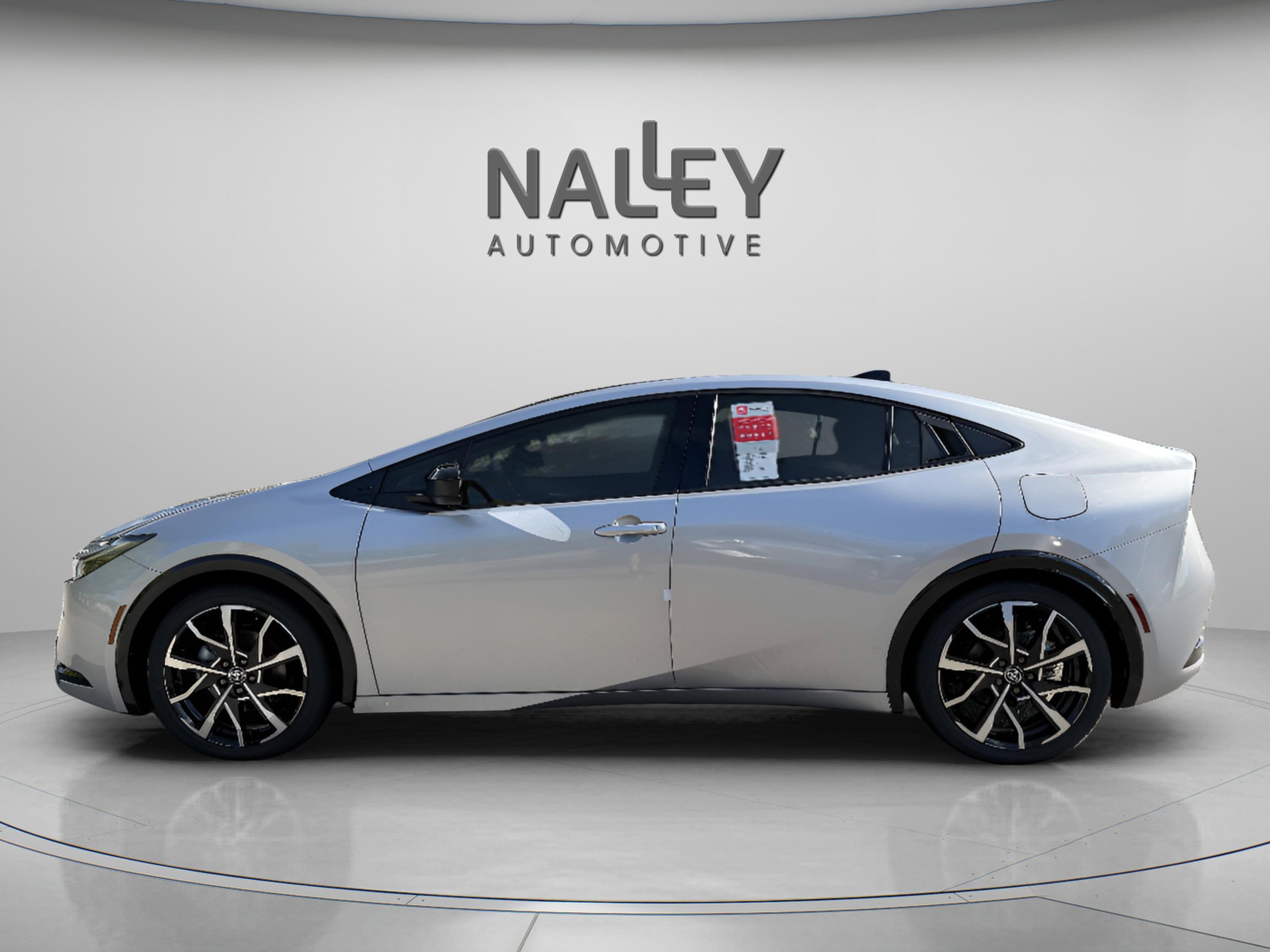 New 2026 Toyota Prius Plug-In Hybrid image 2