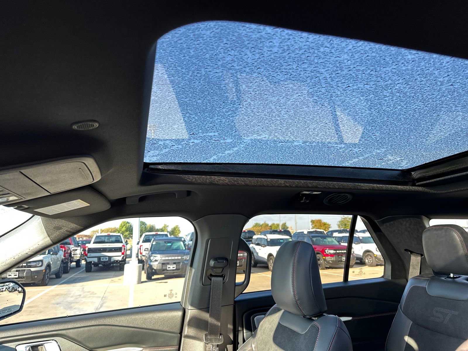 New 2026 Ford Explorer ST w/ Sun And Sound Package image 52