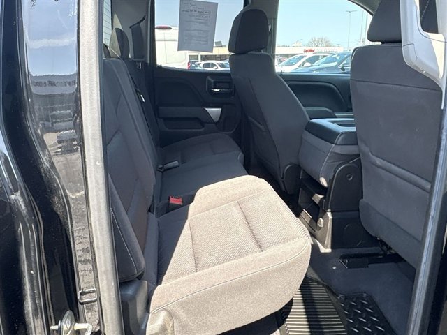 Certified 2019 Chevrolet Silverado 1500 LT w/ LPO, Chrome Package AWD/4WD image 24
