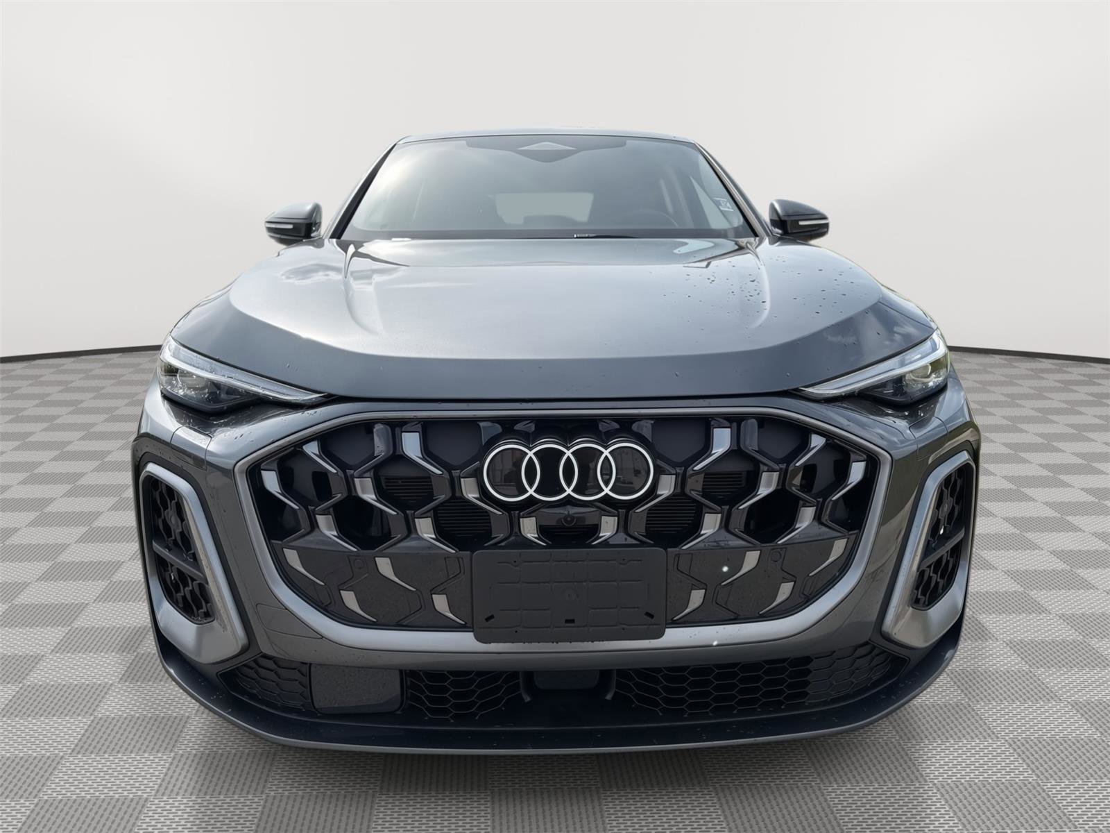 Used 2025 Audi Q5 Premium Plus w/ Premium Plus image 8