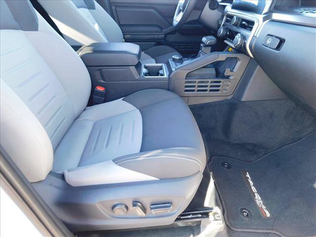 Used 2026 Toyota Tacoma TRD Sport w/ TRD Sport Upgrade Package RWD image 25