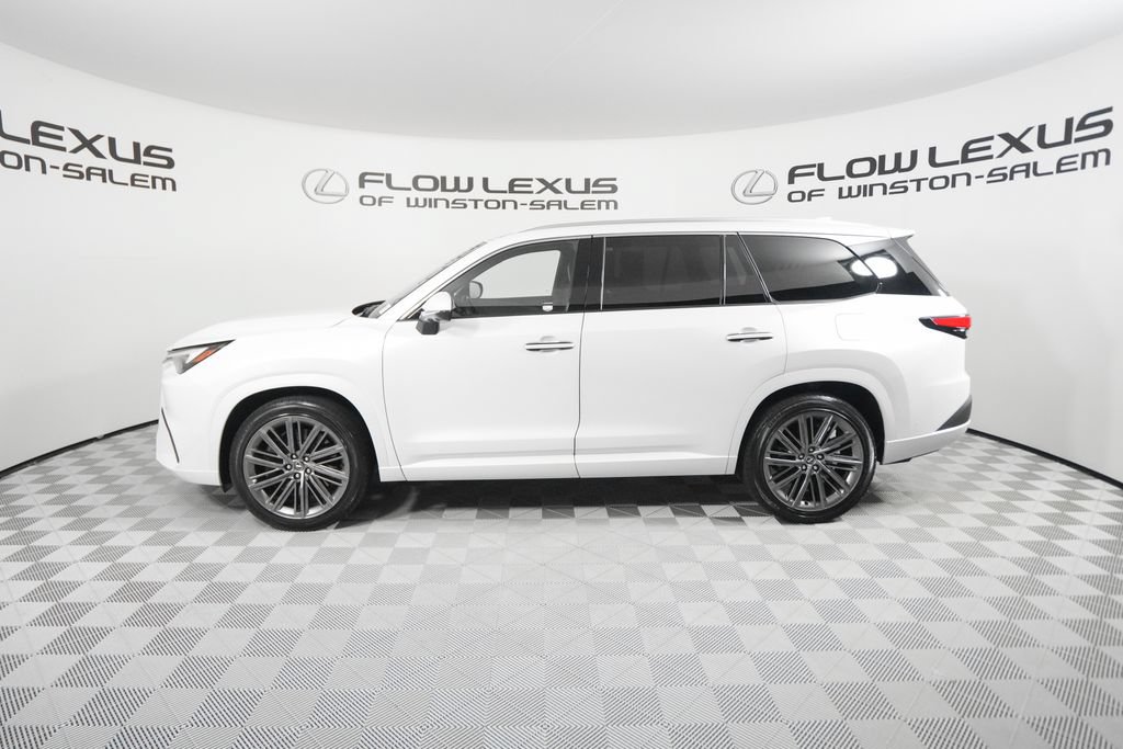 Certified 2024 Lexus TX 550h AWD Plug-In Hybrid w/ Technology Package image 4