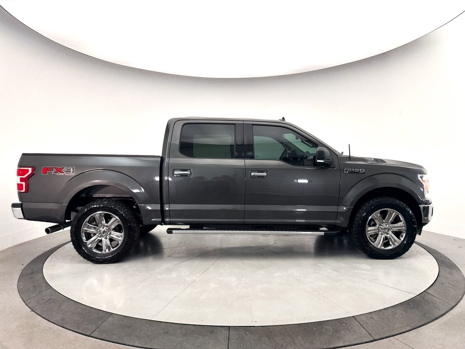 Used 2018 Ford F150 XLT w/ Equipment Group 302A Luxury AWD/4WD image 36