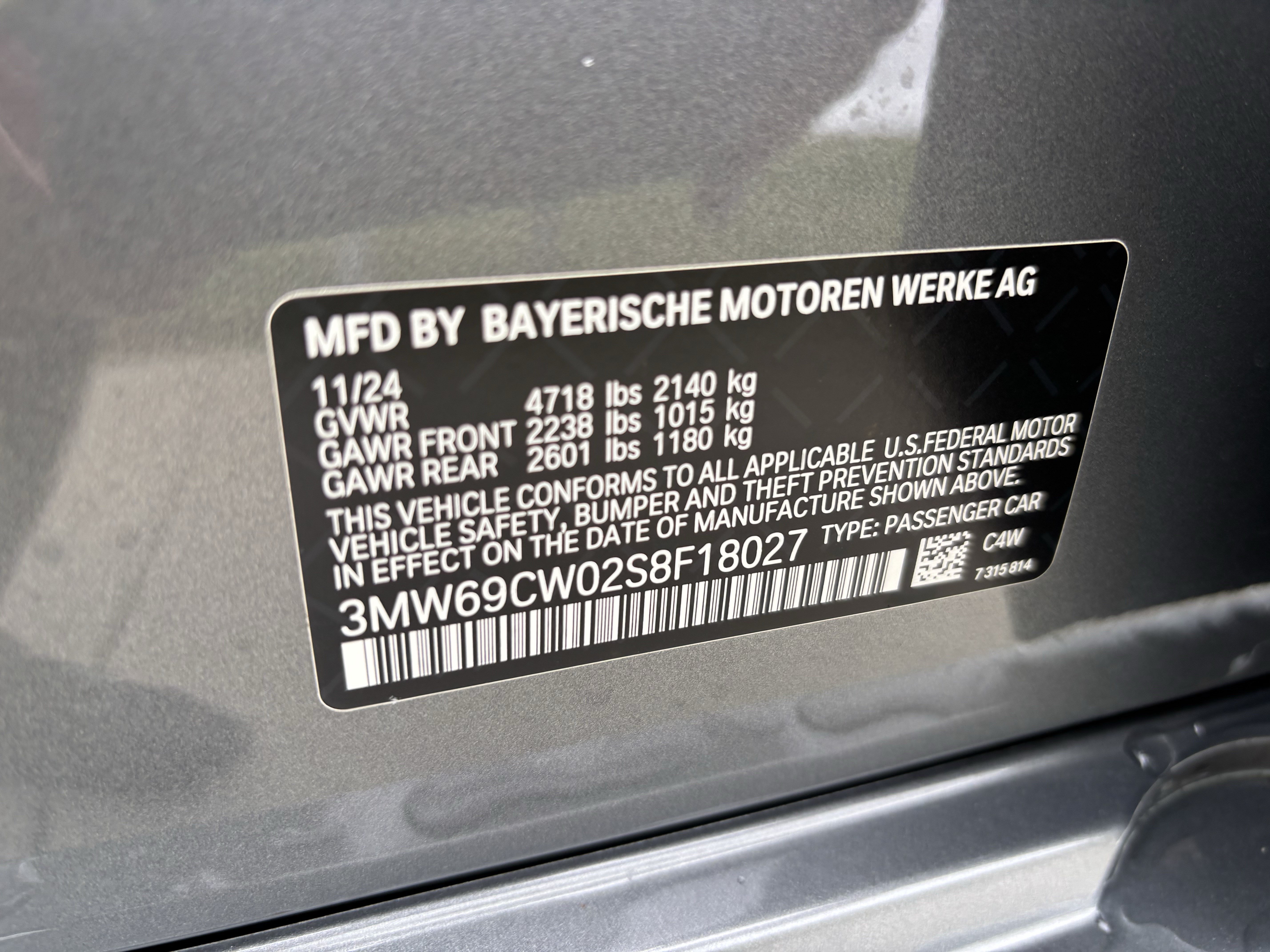 Certified 2025 BMW 330i Sedan RWD image 37