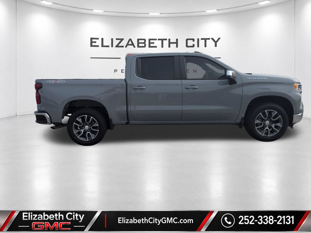 Used 2024 Chevrolet Silverado 1500 LT AWD/4WD image 6