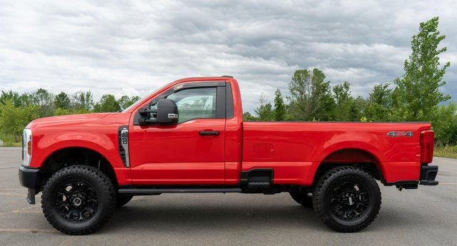 Used 2024 Ford F350 XL w/ XL Driver Assist Package AWD/4WD image 9