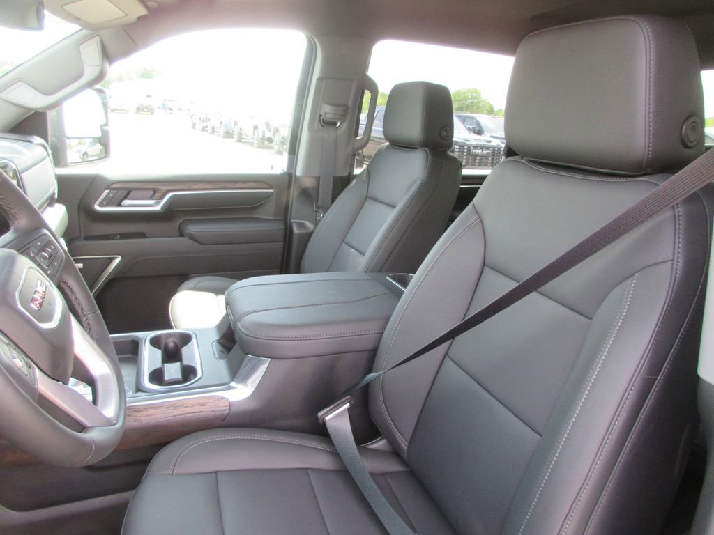 New 2026 GMC Sierra 2500 SLT w/ SLT Convenience Package AWD/4WD image 13