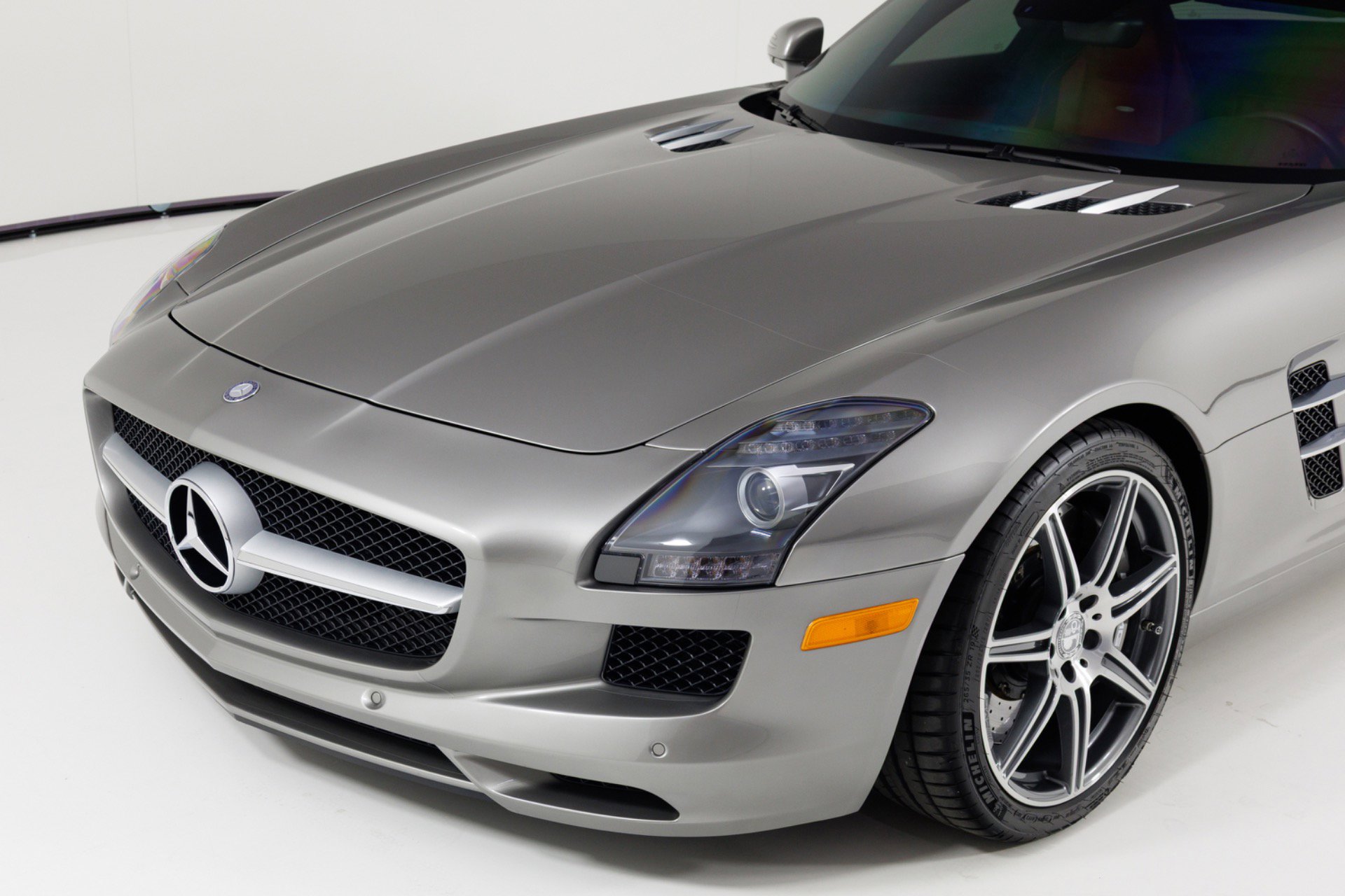 Used 2011 Mercedes-Benz SLS AMG Coupe image 60